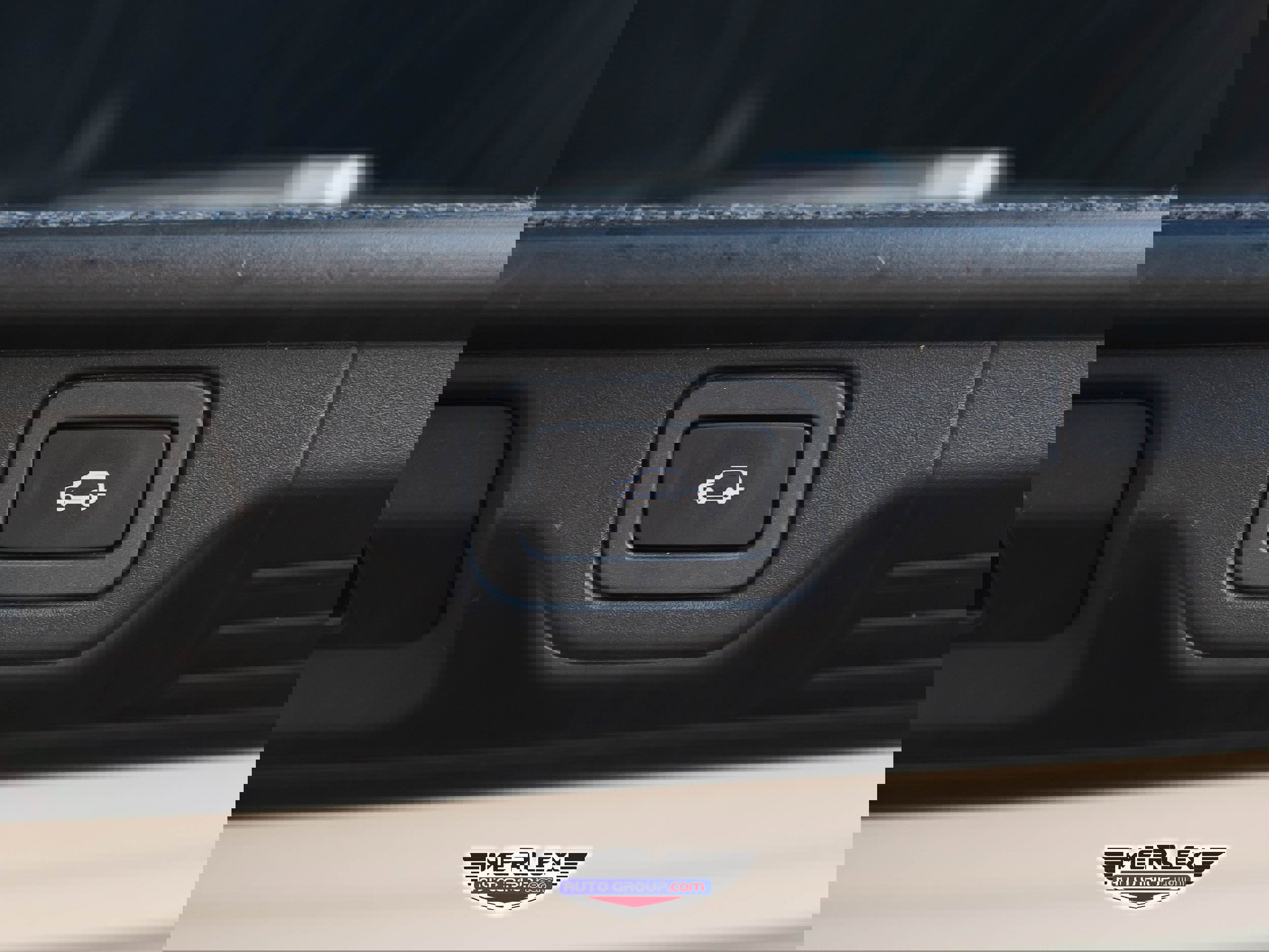 Used 2016 Land Rover Range Rover Holland & Holland image 53