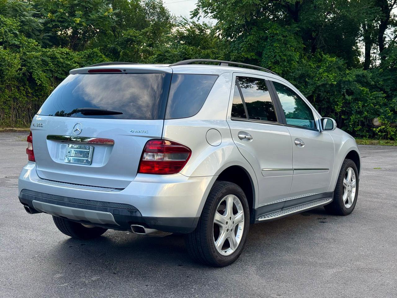 Used 2008 Mercedes-Benz ML 350 4MATIC w/ P1 Pkg image 7