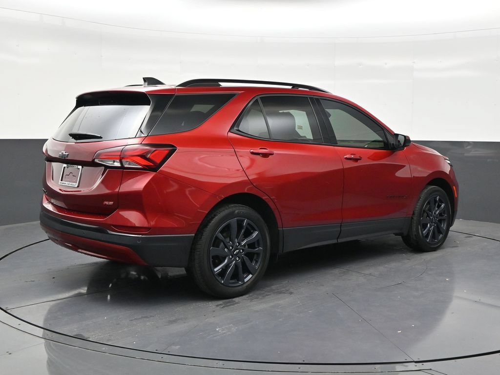 Used 2024 Chevrolet Equinox RS FWD image 5