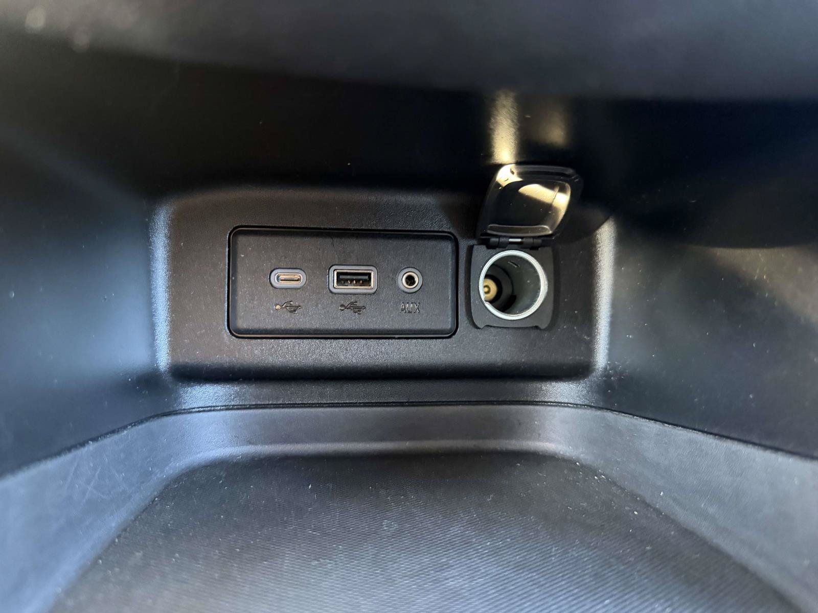 Used 2021 Chevrolet Equinox LT AWD/4WD image 25