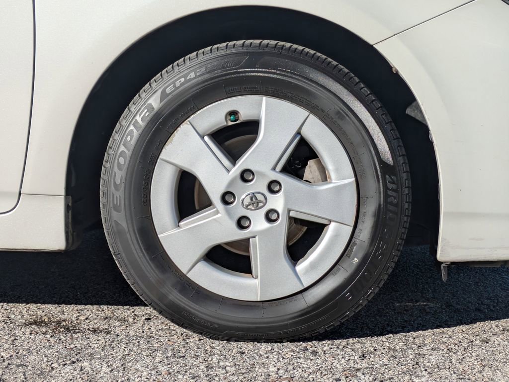 Used 2010 Toyota Prius Two image 10