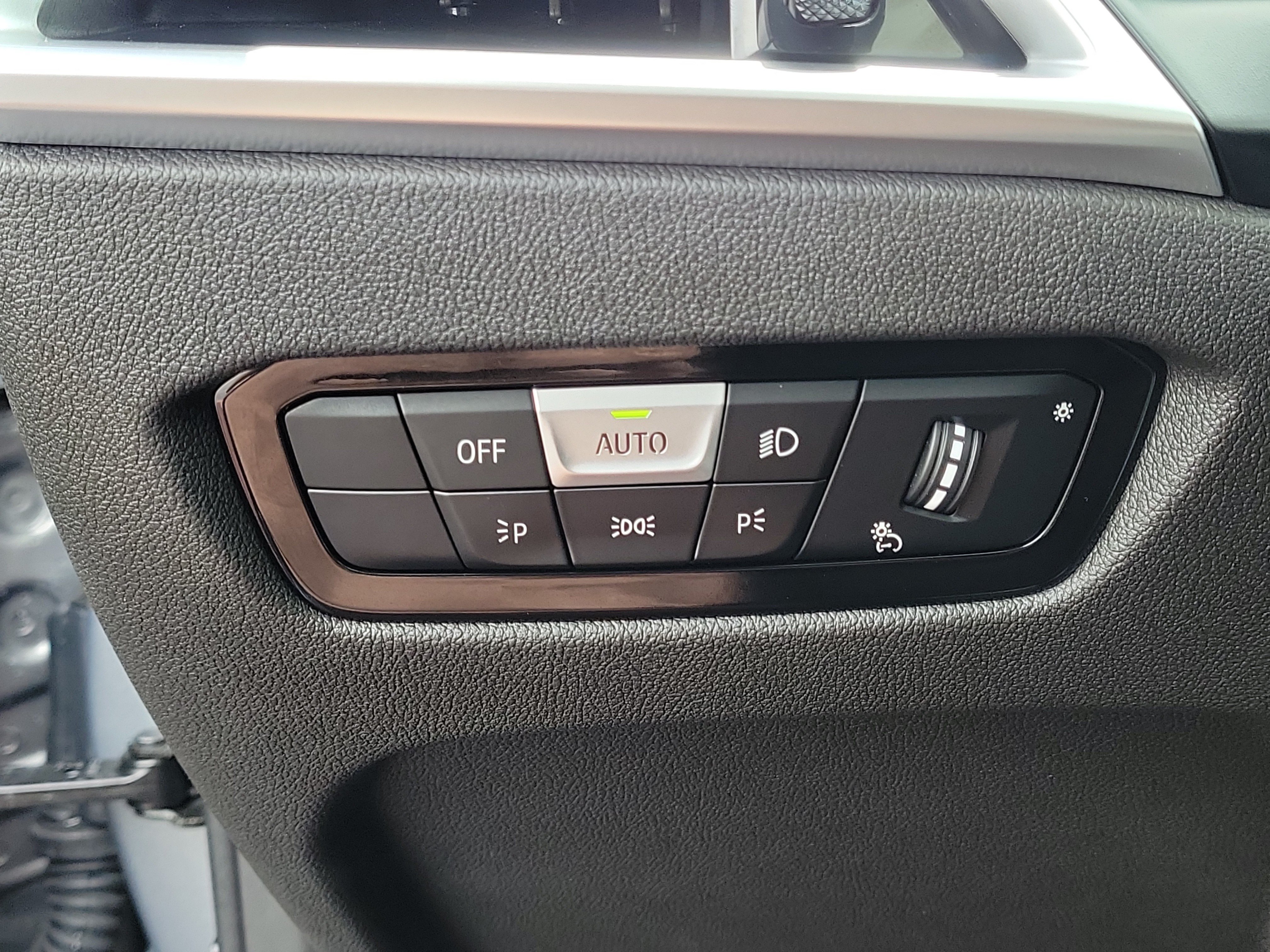 Used 2025 BMW 230i Coupe RWD image 29