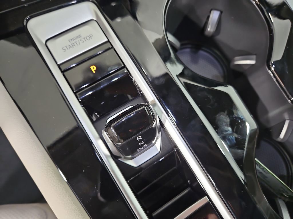 New 2026 Volkswagen Atlas SEL Premium R-Line image 22