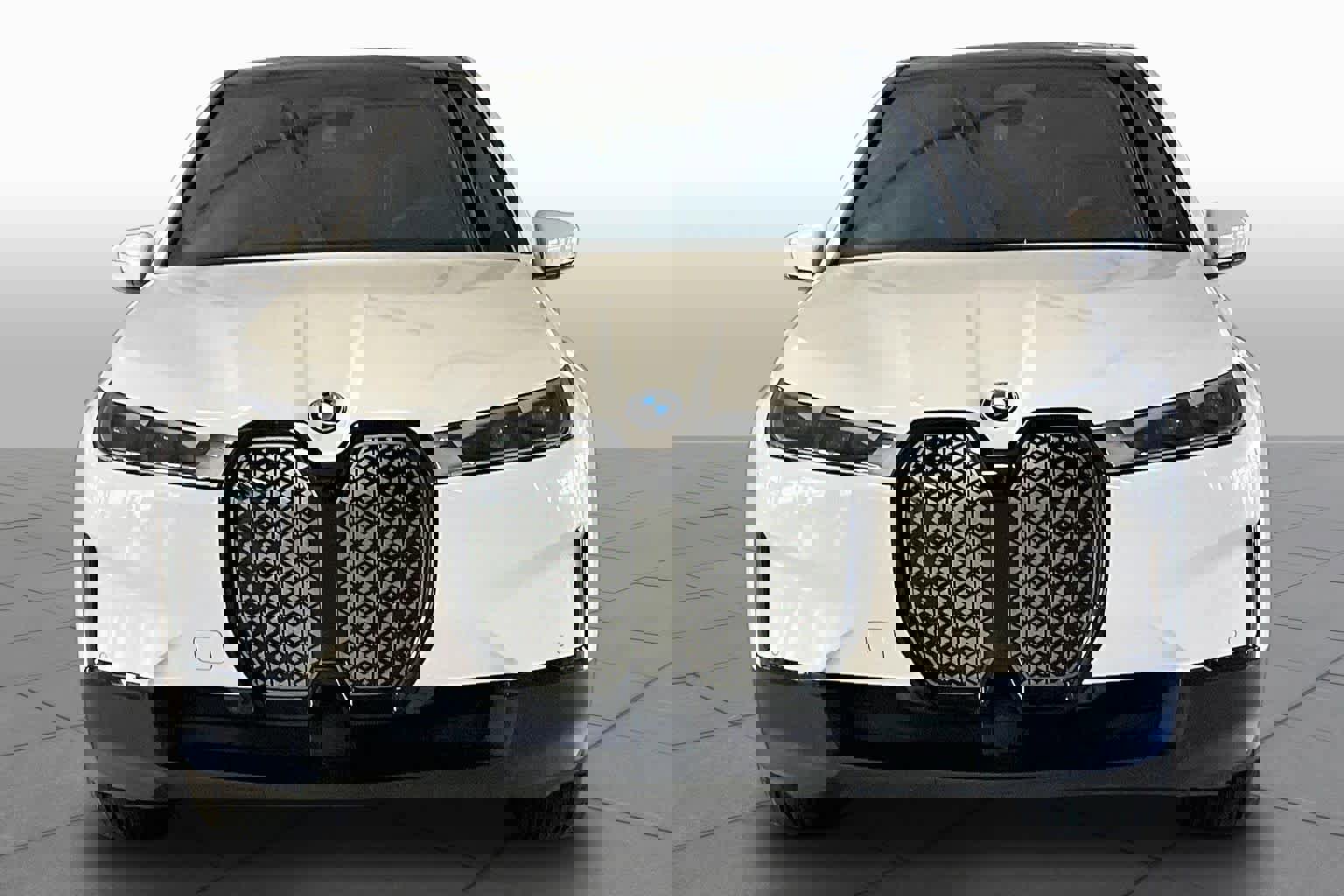 Certified 2024 BMW iX xDrive50 image 3