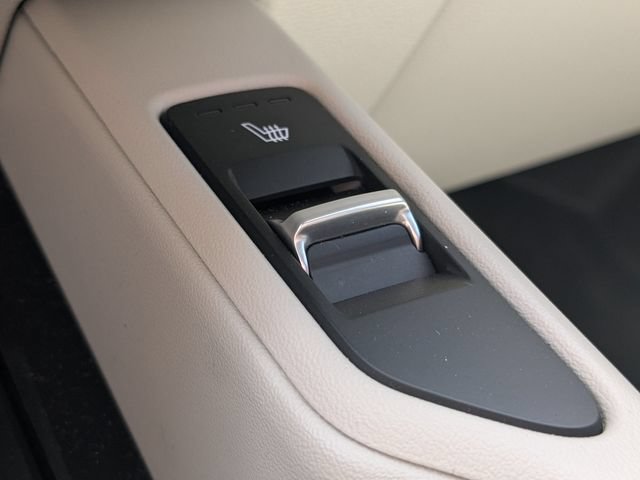 Certified 2024 Kia Telluride S w/ S Sunroof Package FWD image 24