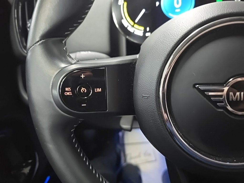 Used 2023 MINI Cooper Countryman SE w/ Storage Package image 20