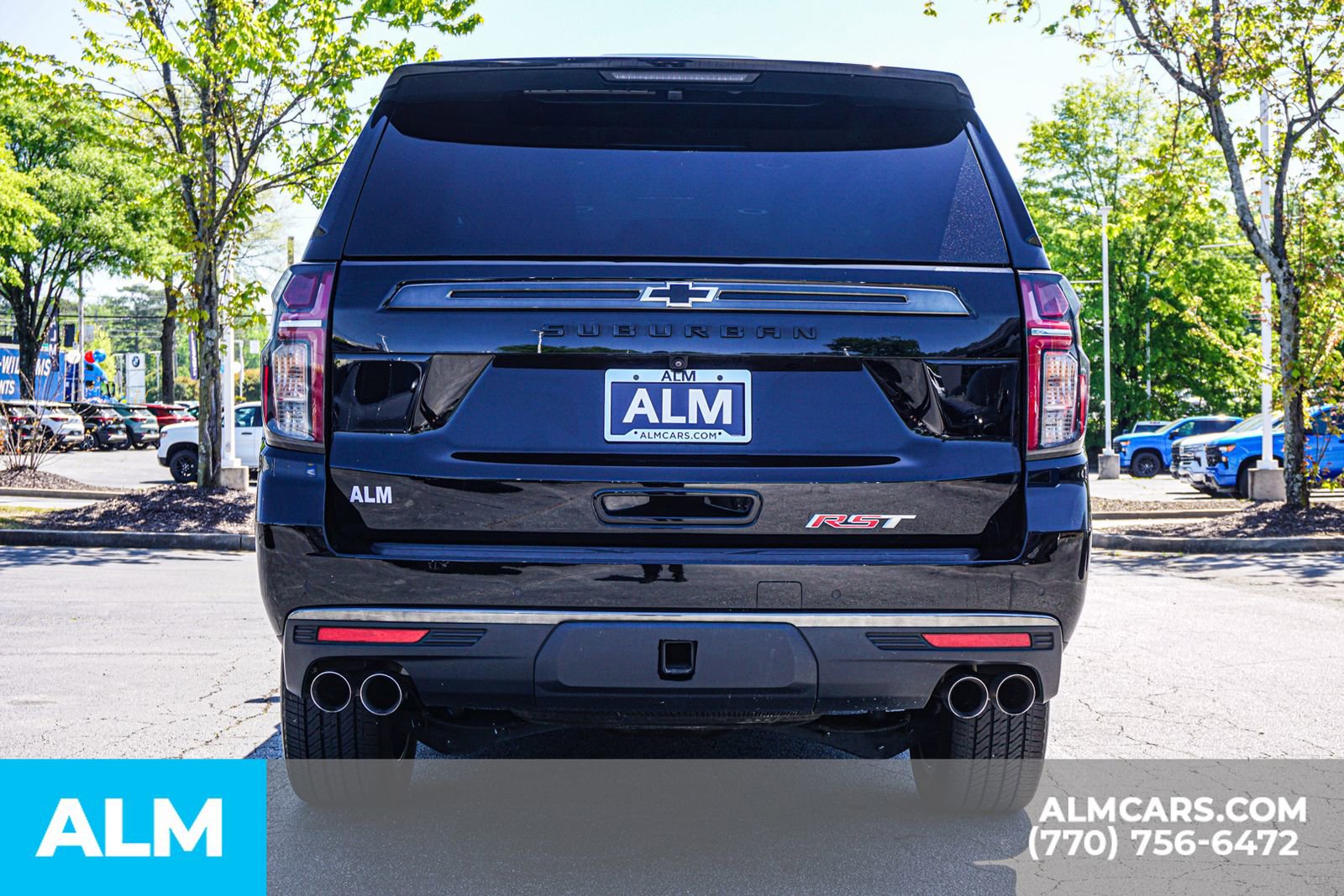 Used 2022 Chevrolet Suburban RST w/ Sport Performance Package AWD/4WD image 13