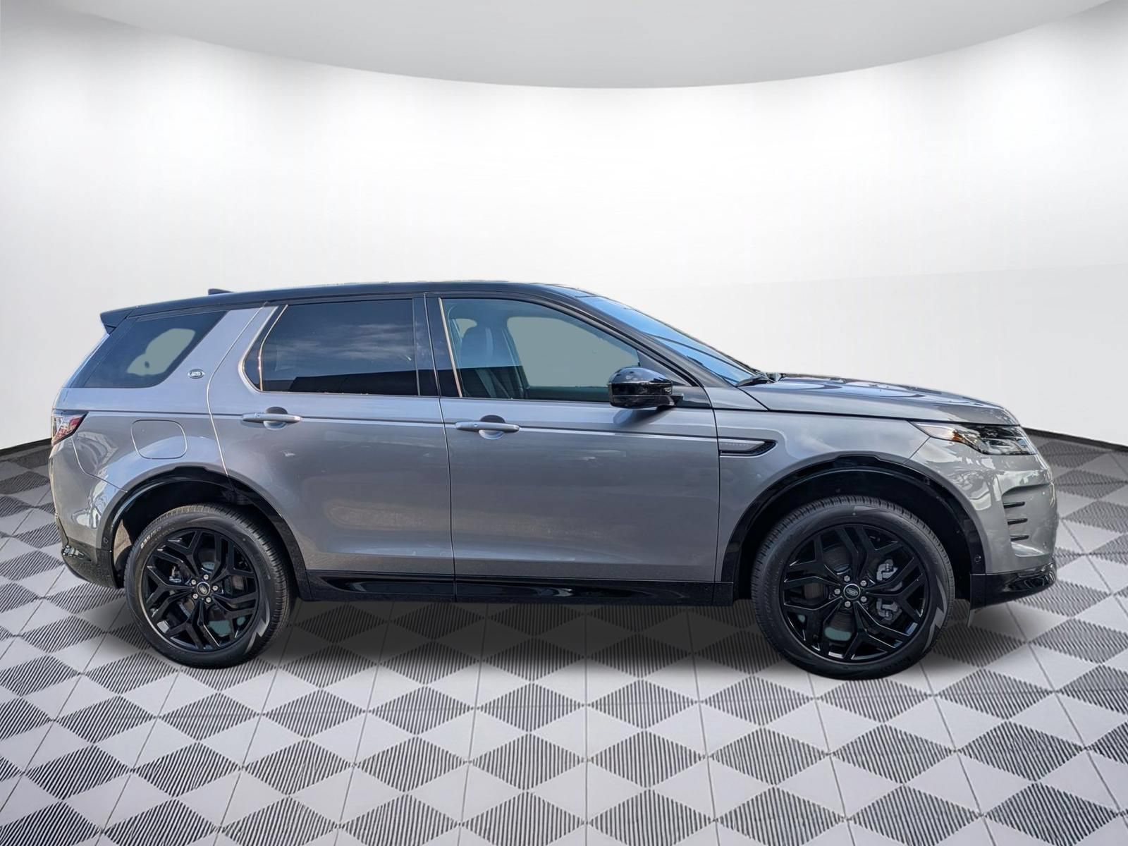 New 2026 Land Rover Discovery Sport Landmark AWD/4WD image 6