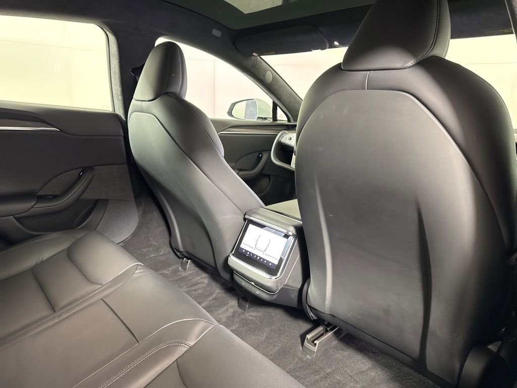 Used 2021 Tesla Model S Long Range image 17