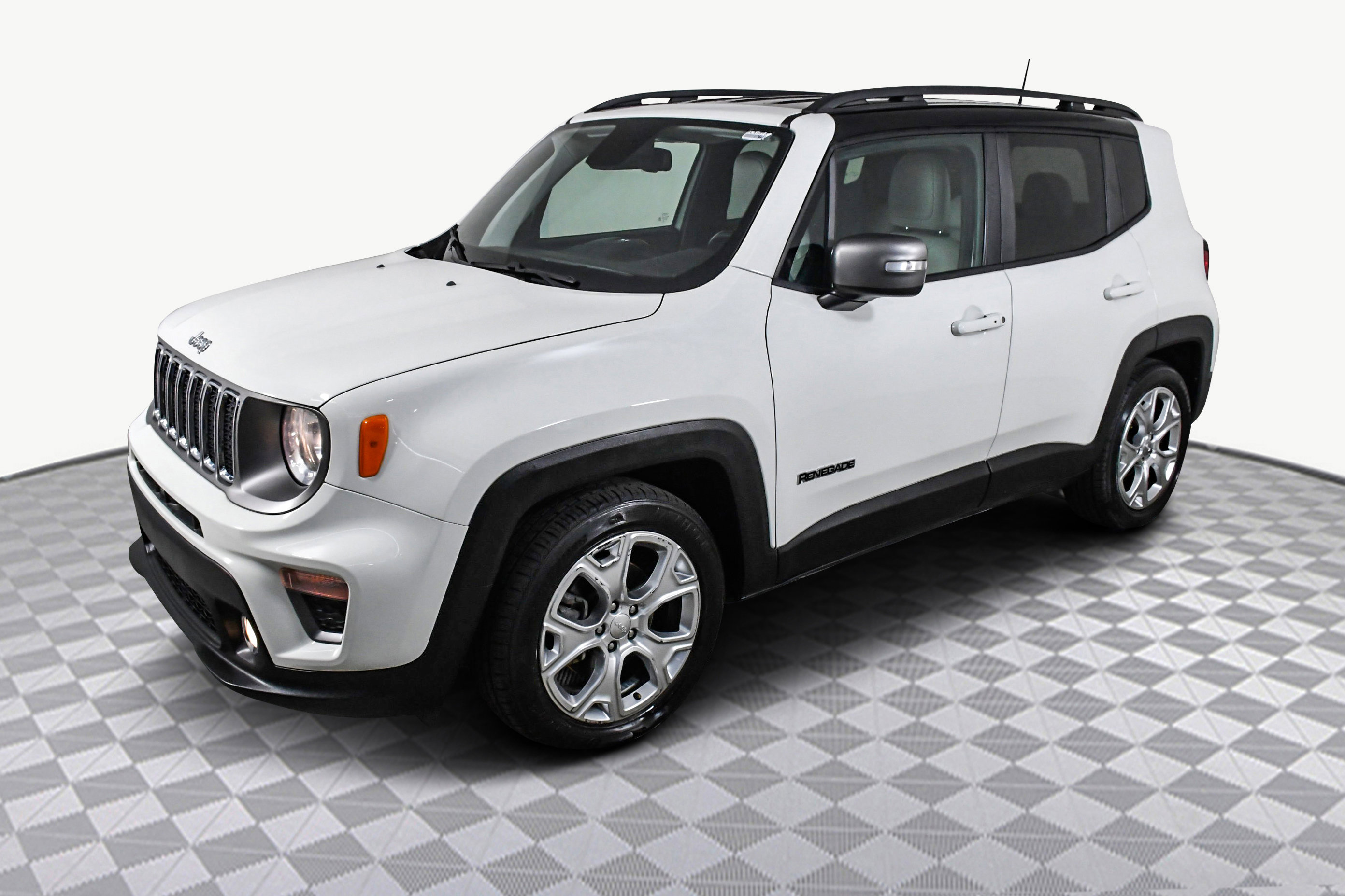Used 2020 Jeep Renegade Limited image 4