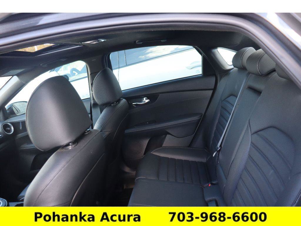 Used 2023 Kia Forte GT-Line w/ GT-Line Premium Package image 26