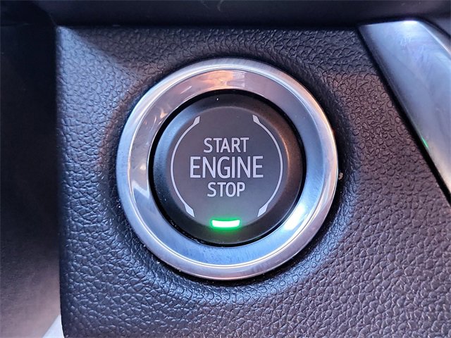 Used 2025 Buick Envista Preferred w/ Convenience I Package image 16