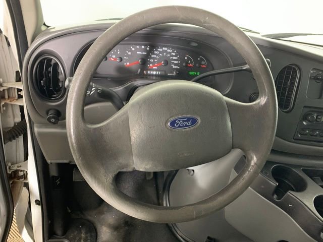 Used 2008 Ford E-150 and Econoline 150 image 12