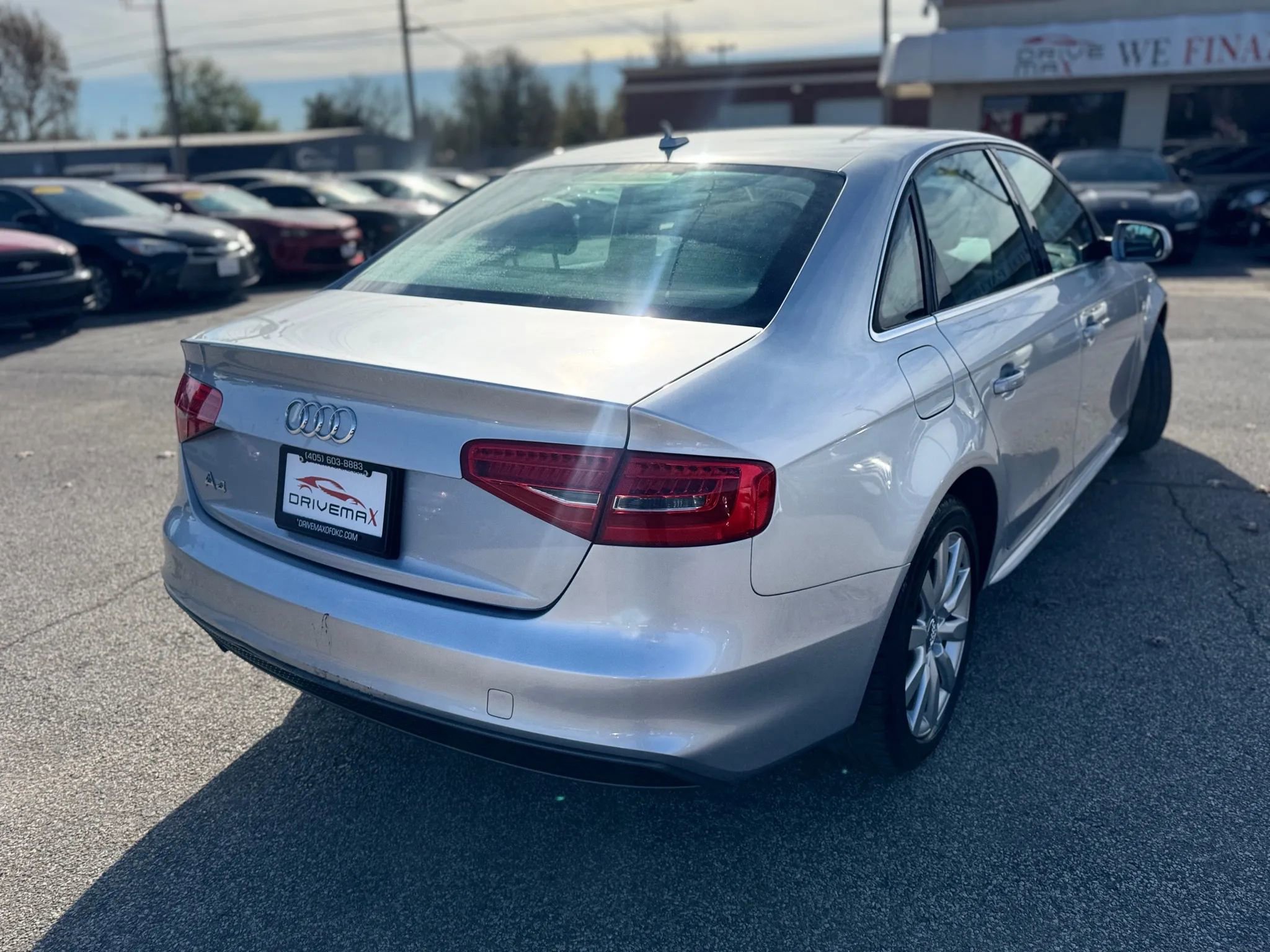 Used 2015 Audi A4 2.0T Premium image 3