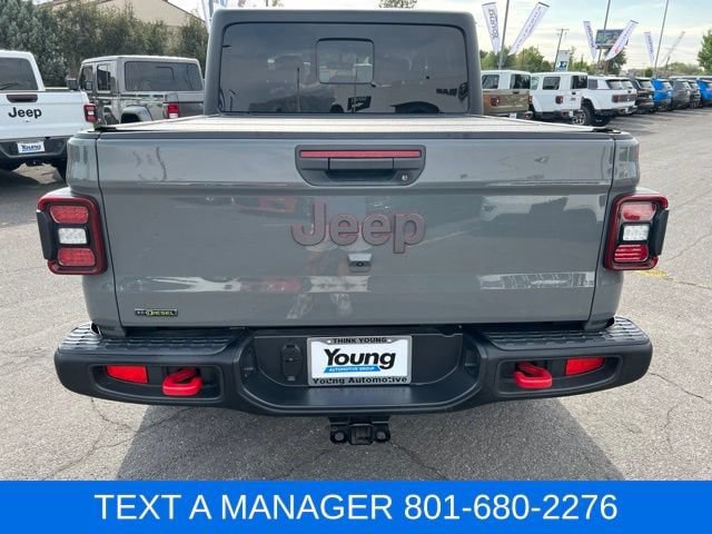 Used 2023 Jeep Gladiator Rubicon w/ LED Lighting Group AWD/4WD image 4