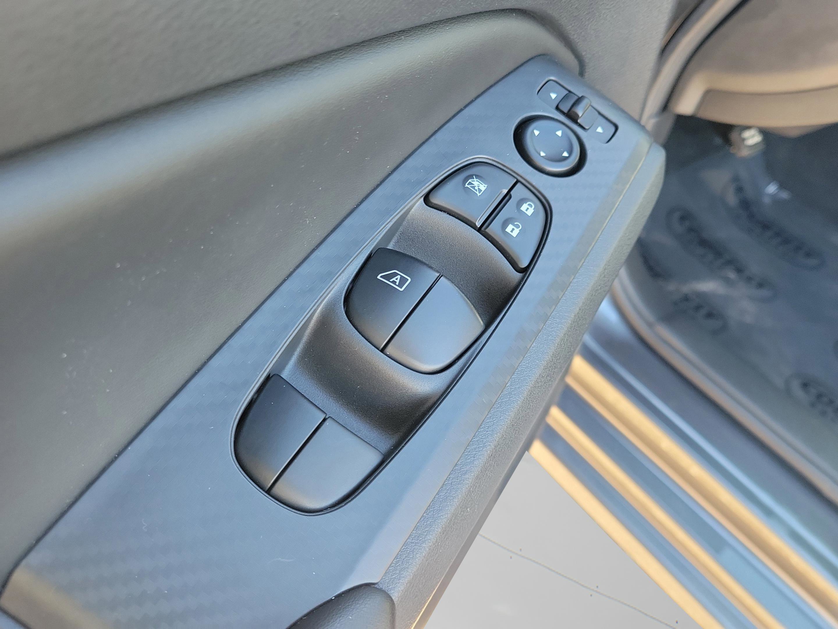 Certified 2025 Nissan Altima 2.5 S image 18