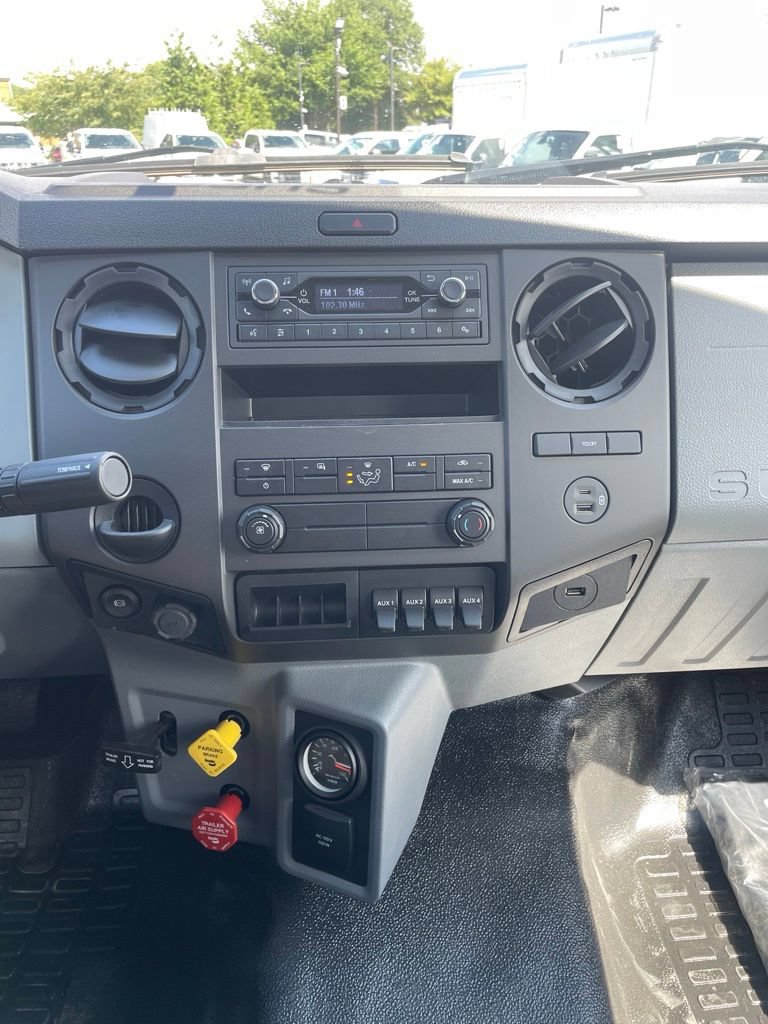 New 2027 Ford F750 2WD Regular Cab Super Duty image 12