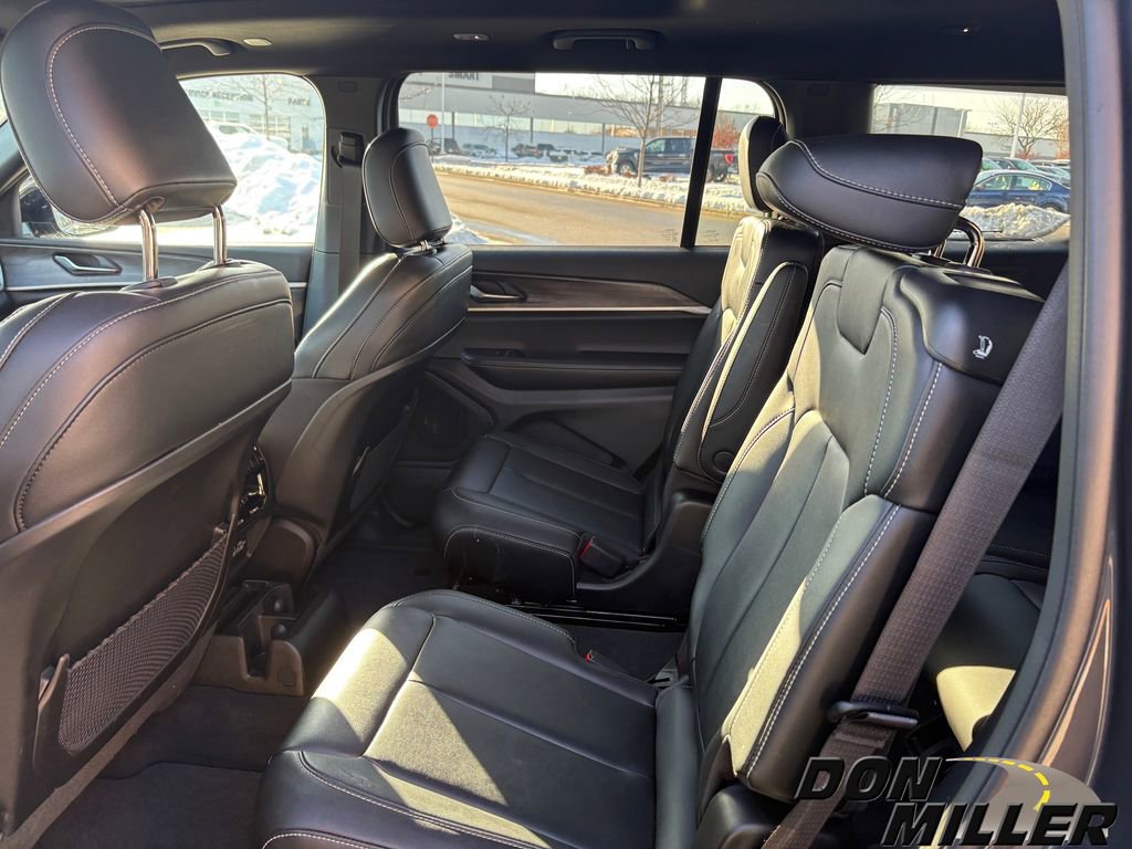 New 2025 Jeep Grand Cherokee L Limited w/ Trailer Tow Package image 26