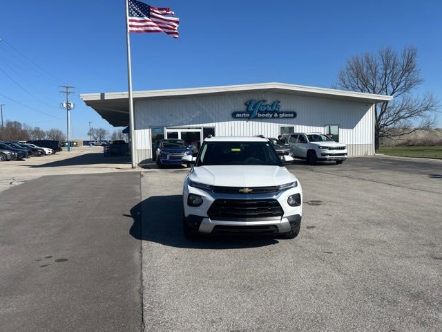 Used 2023 Chevrolet TrailBlazer LT w/ Convenience Package image 3