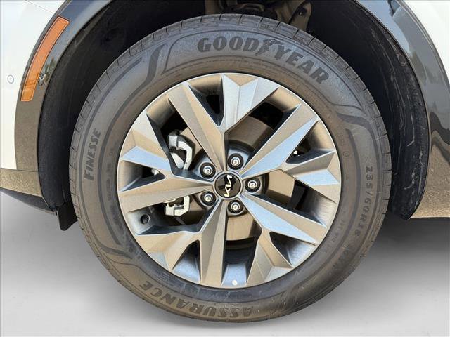 Used 2025 Kia Sportage SX Prestige image 25