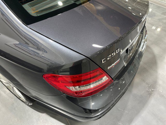 Used 2013 Mercedes-Benz C 250 Sedan image 23