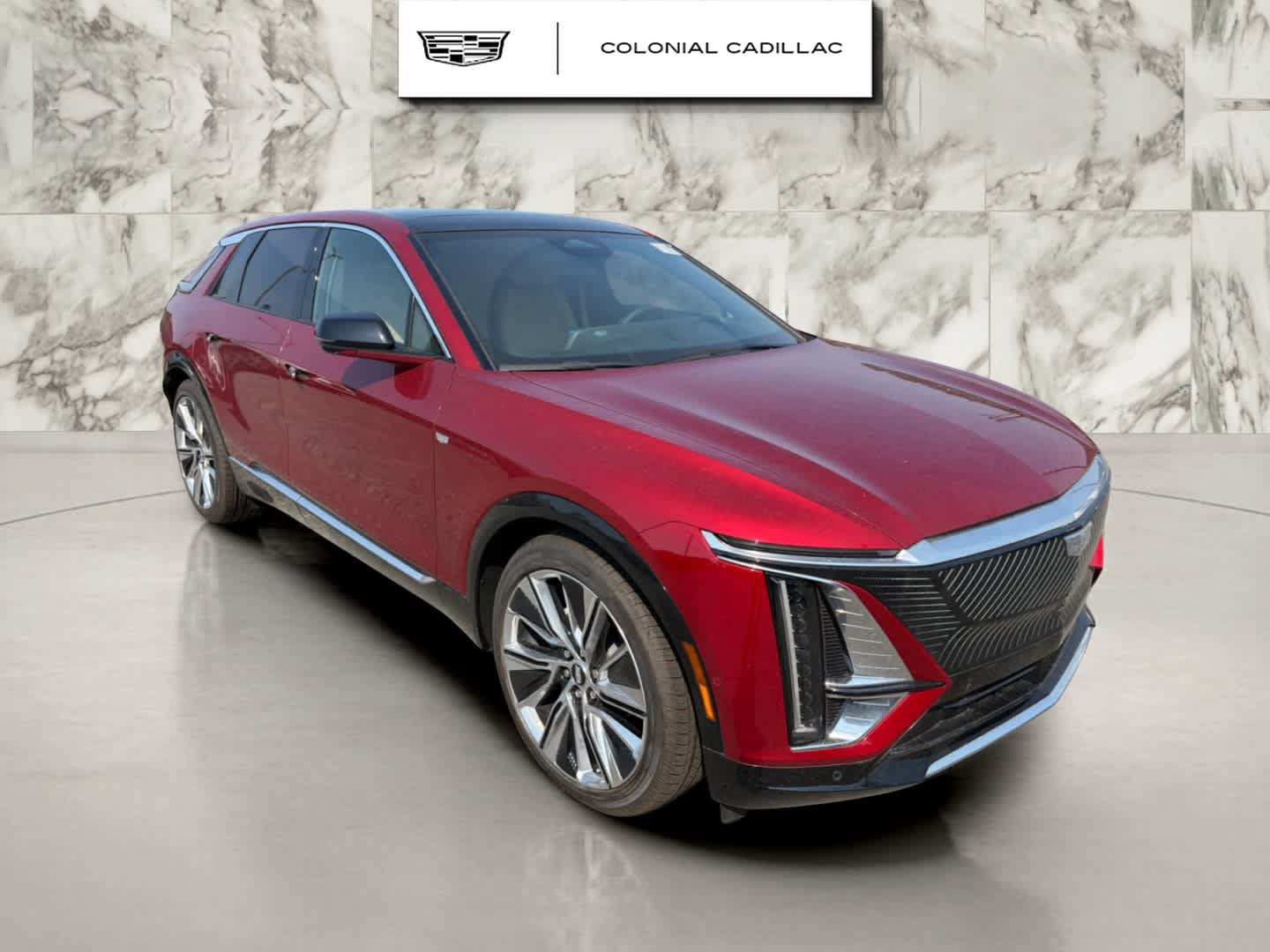 Used 2026 Cadillac Lyriq Signature Luxury w/ Nappa Leather Package AWD/4WD image 3