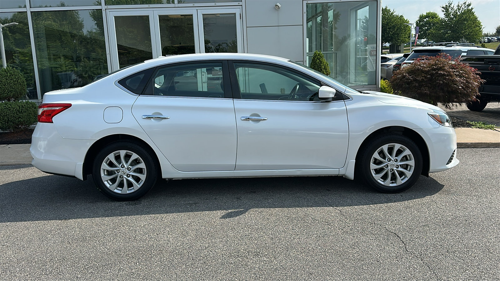 Used 2019 Nissan Sentra SV FWD image 27
