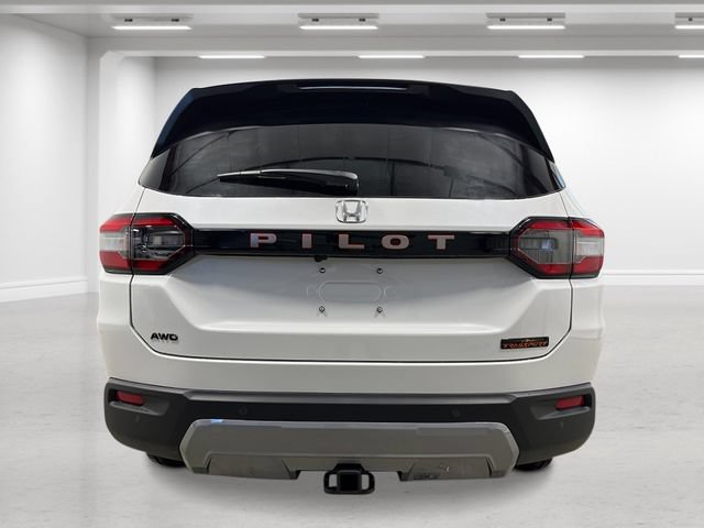 New 2026 Honda Pilot TrailSport image 4