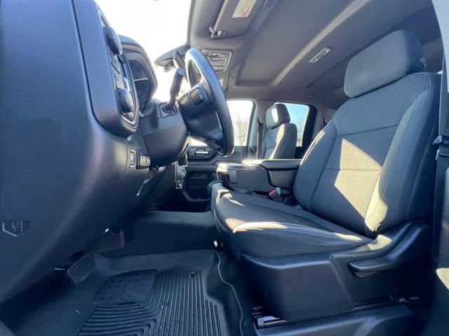 Used 2022 Chevrolet Silverado 2500 Custom w/ Custom Value Package image 17