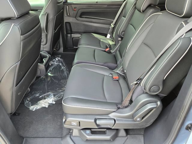 New 2026 Honda Odyssey Touring image 8