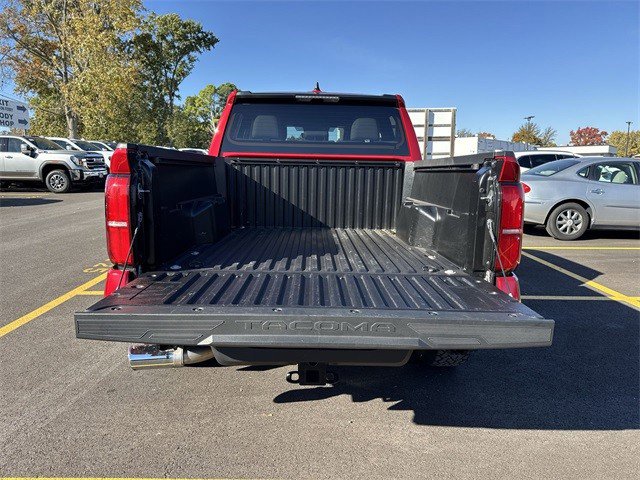 Used 2024 Toyota Tacoma 4x4 Double Cab image 28