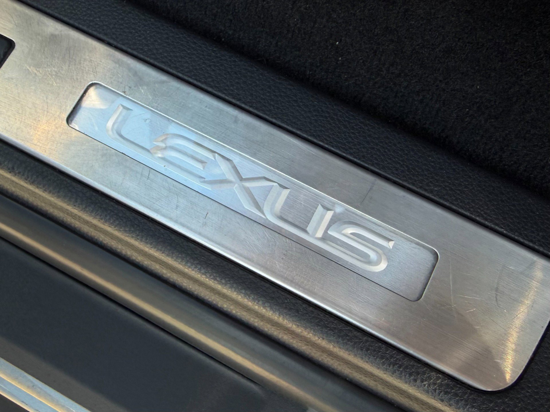Used 2023 Lexus LX 600 4WD w/ Luxury Package image 65