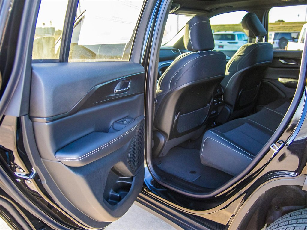 New 2025 Jeep Grand Cherokee Laredo X image 22