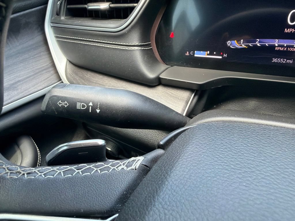 Certified 2023 Jeep Grand Cherokee Limited w/ Luxury Tech Group II AWD/4WD image 66