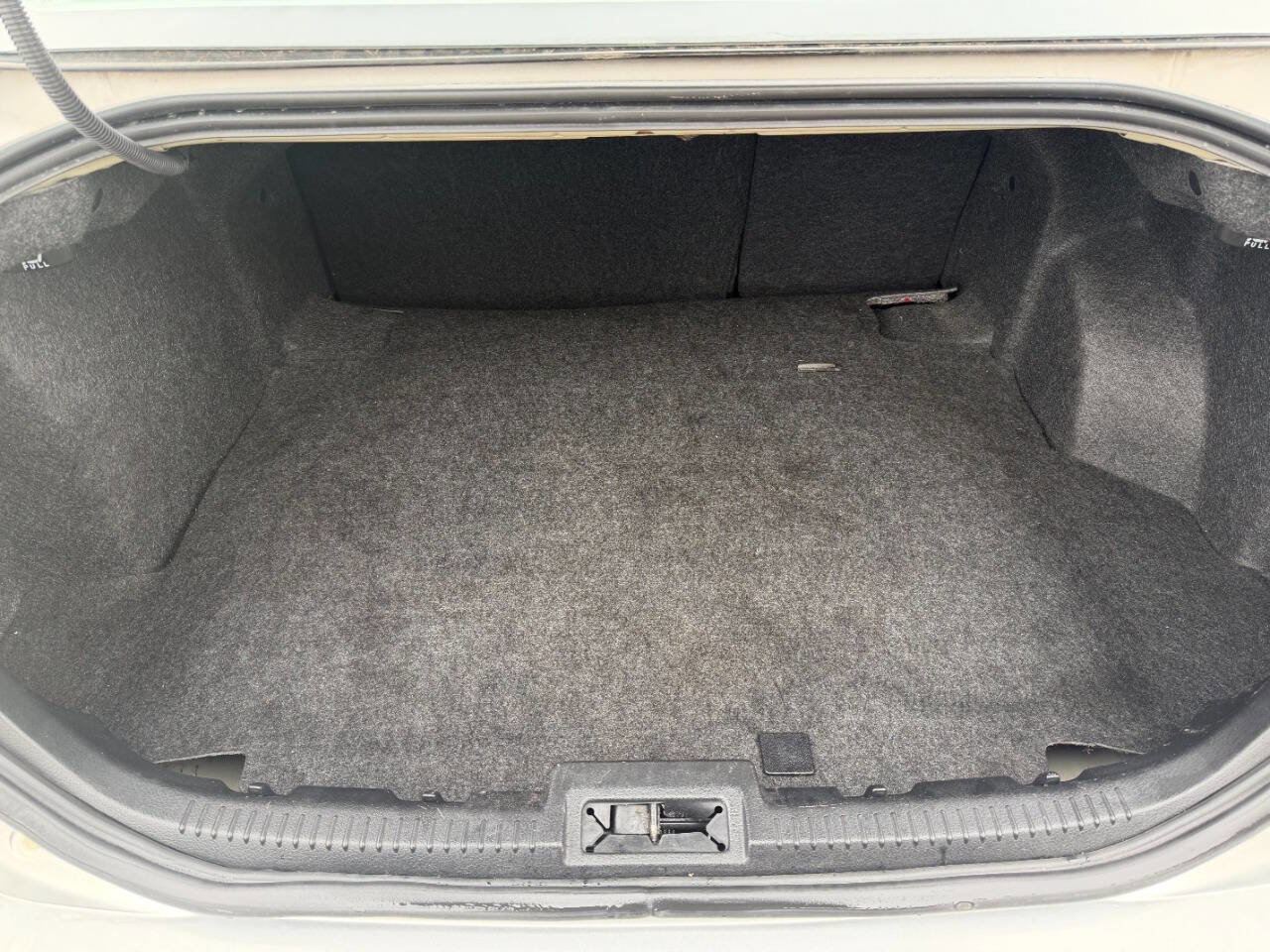 Used 2006 Mercury Milan Premier image 12