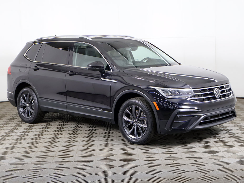 Used 2023 Volkswagen Tiguan SE FWD image 55
