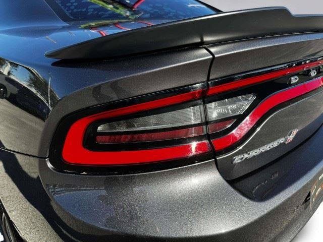 Used 2018 Dodge Charger GT AWD/4WD image 15