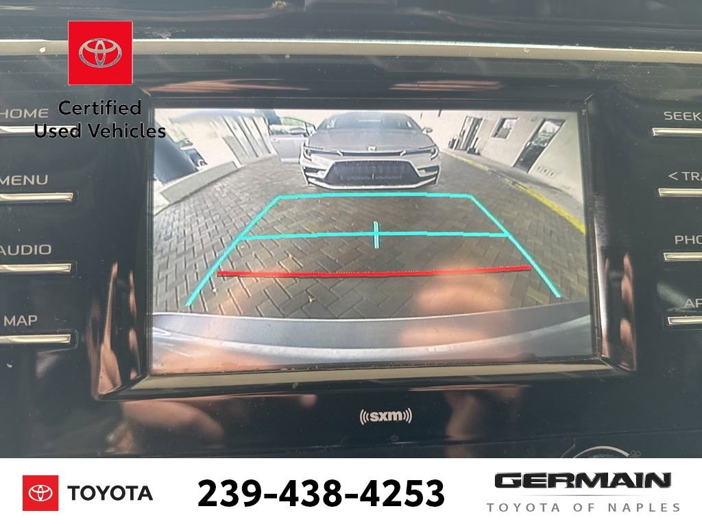 Used 2020 Toyota Camry SE image 12