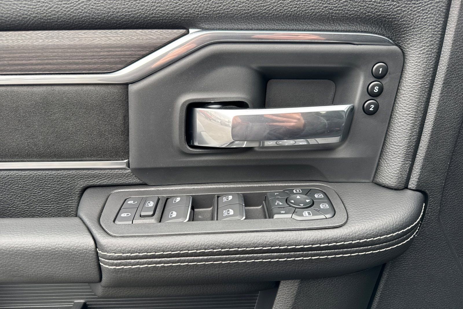 New 2026 RAM 2500 Laramie image 13