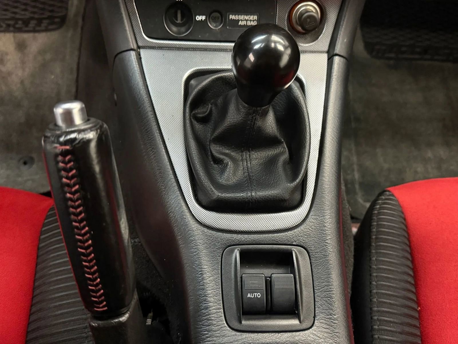 Used 2004 MAZDA MX-5 Miata MAZDASPEED image 22