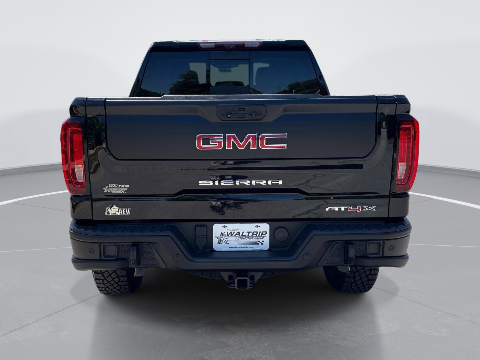 Certified 2023 GMC Sierra 1500 AT4X w/ AT4X AEV Edition AWD/4WD image 7