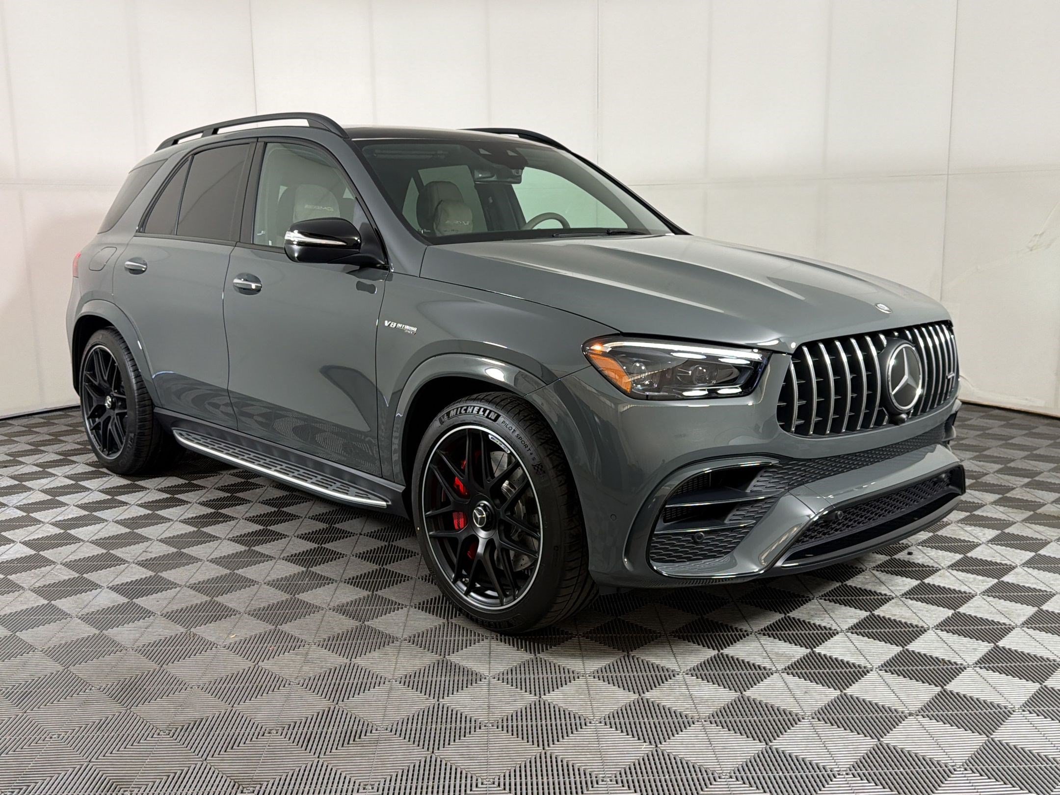 New 2026 Mercedes-Benz GLE 63 AMG S image 7