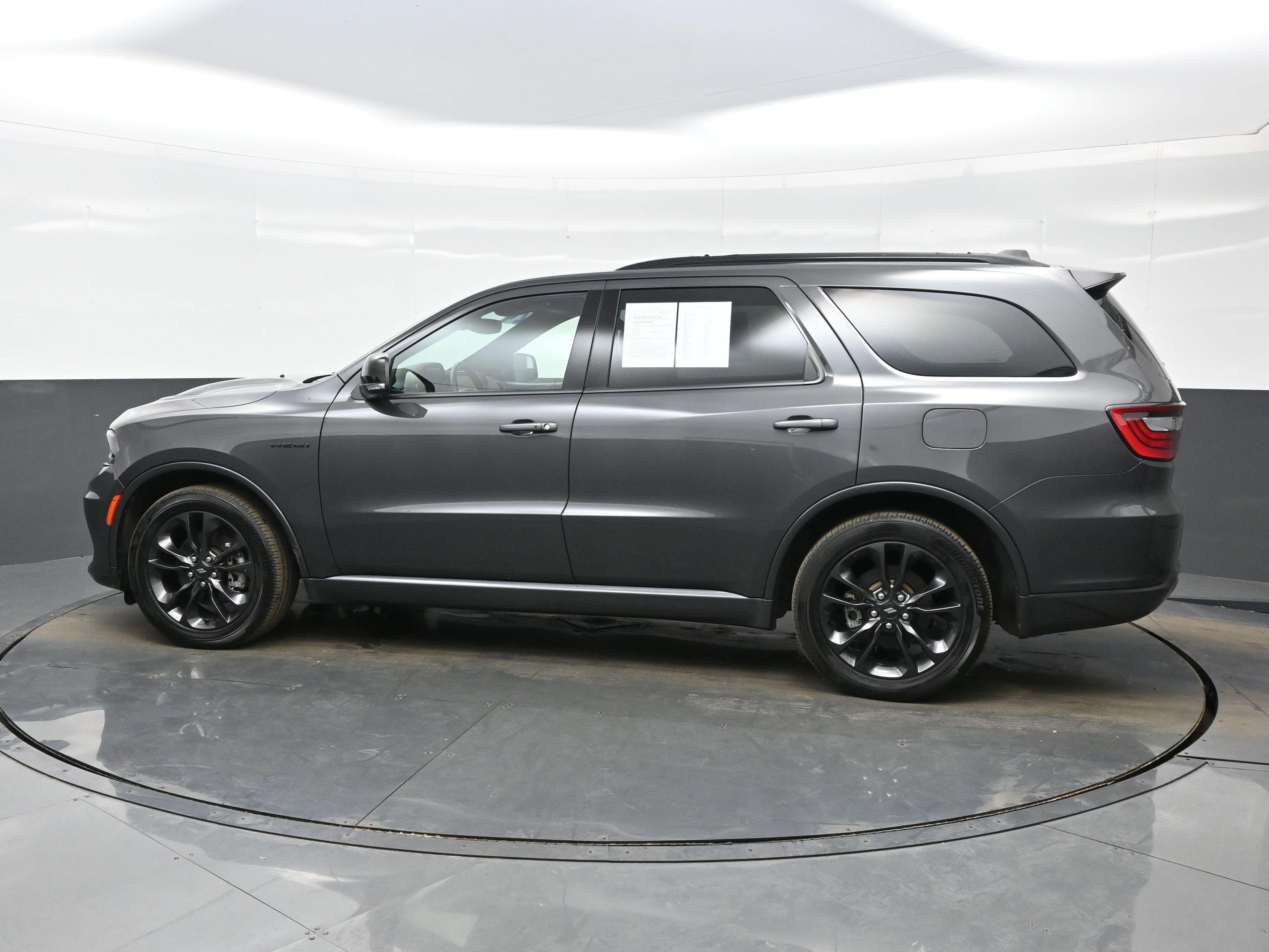 Used 2024 Dodge Durango R/T image 3