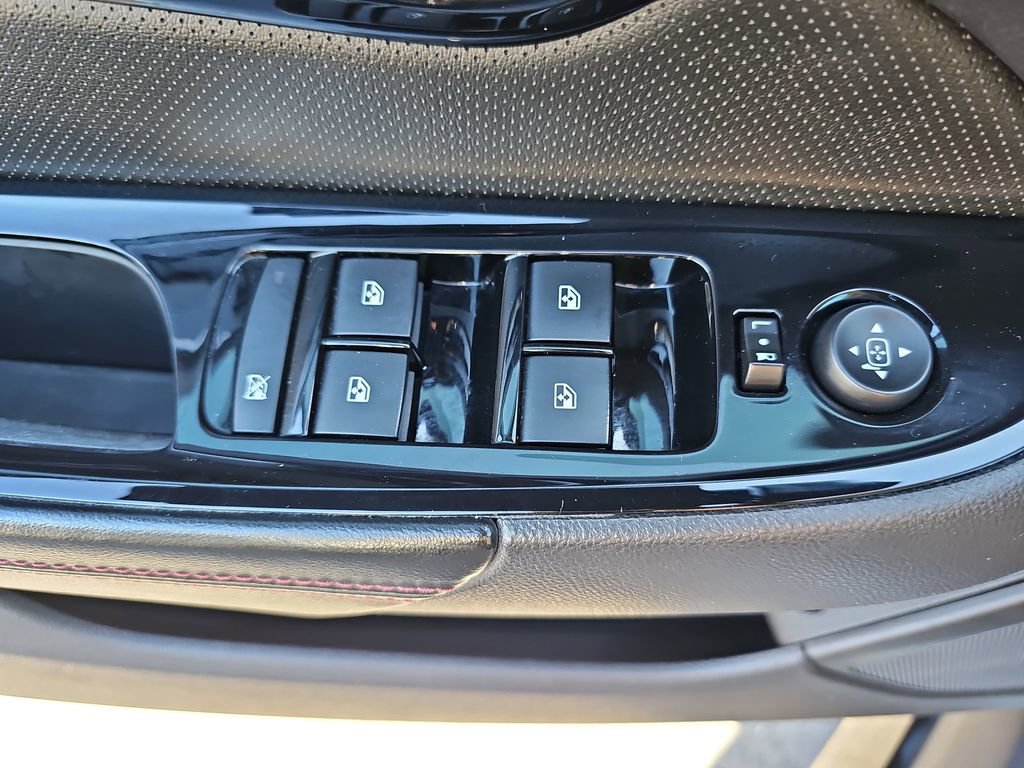 Used 2017 Chevrolet SS image 32