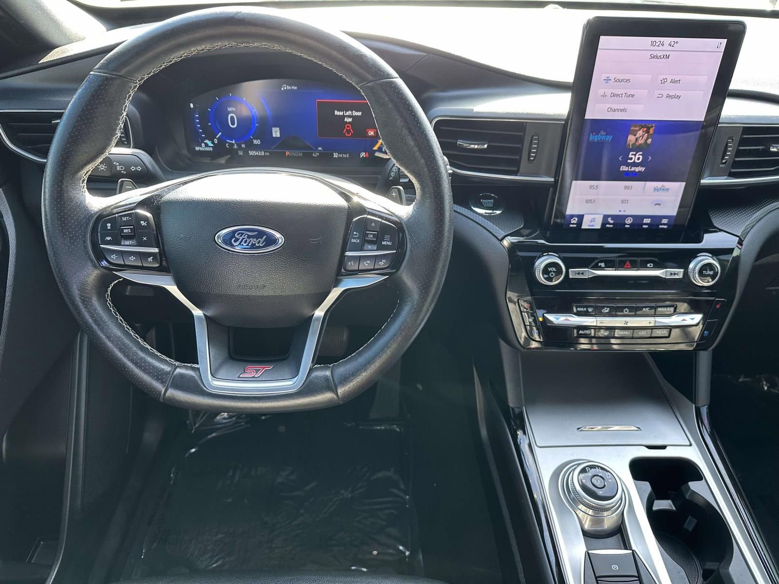 Used 2023 Ford Explorer ST w/ Equipment Group 401A image 8