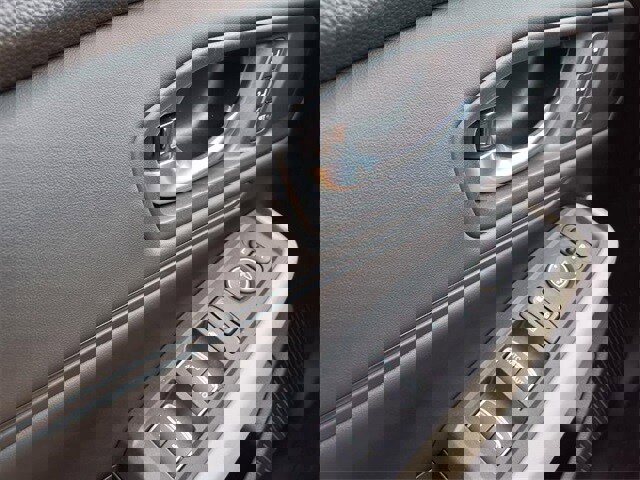 Used 2023 Honda Accord EX-L image 8