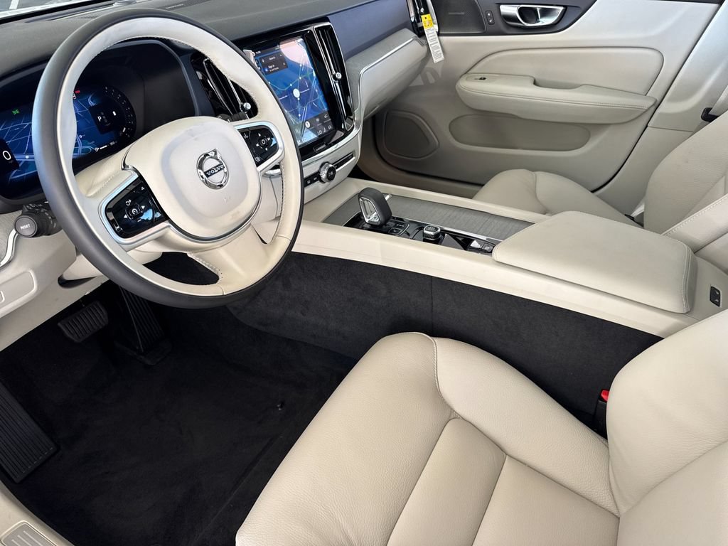 New 2026 Volvo V60 B5 Cross Country Plus w/ Climate Package AWD/4WD image 9