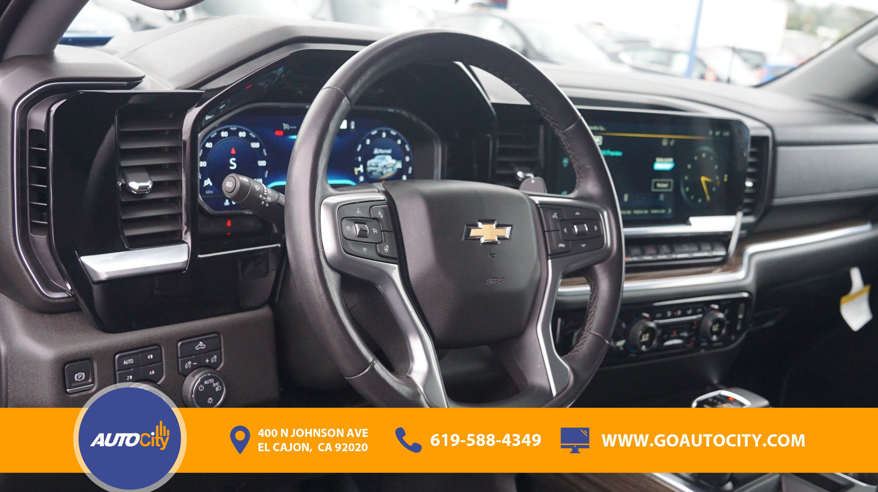 Used 2022 Chevrolet Silverado 1500 LT AWD/4WD image 17