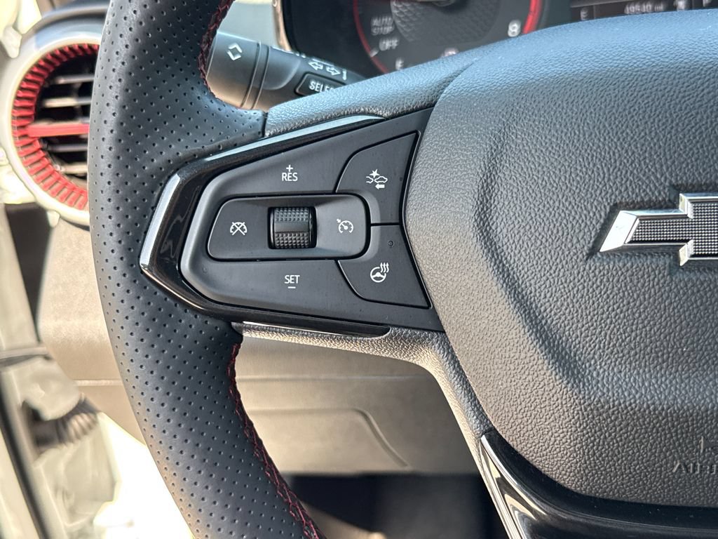 Used 2024 Chevrolet Trax RS w/ Driver Confidence Package FWD image 16