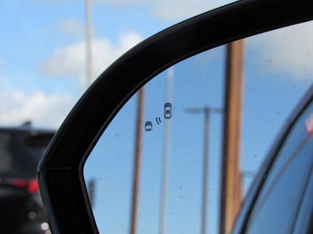 Used 2022 Lincoln Corsair FWD image 30